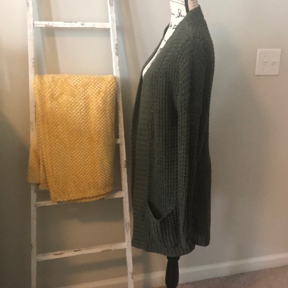 EXPRESS Sweater - Picture 5 of 8